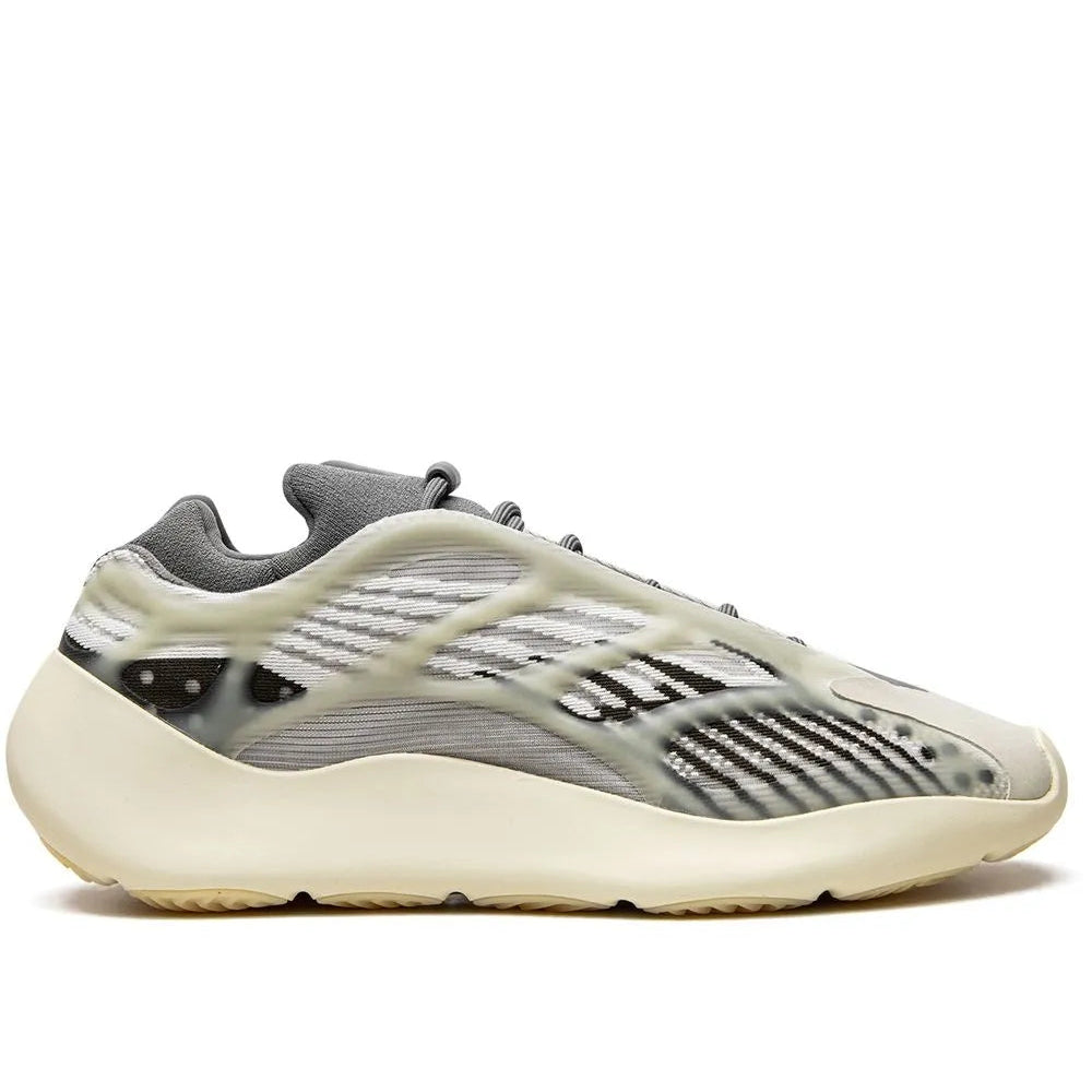 700 V3